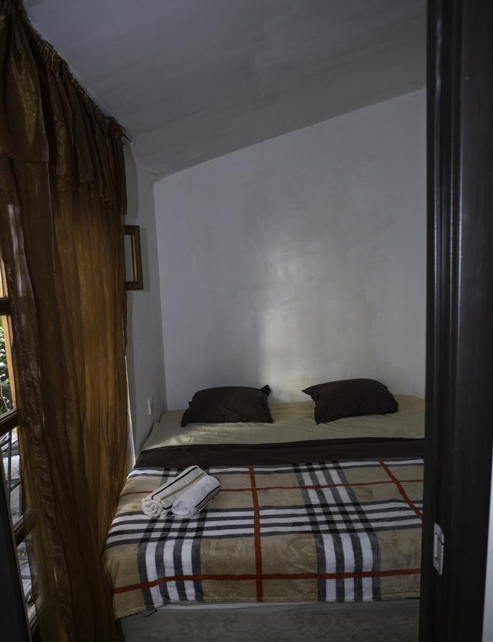 Patio Hostel Tiflis Habitación foto